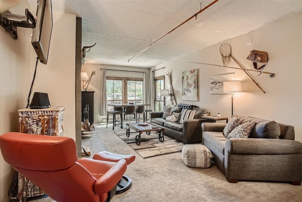 Your Next Vacay at Peak 9 Ski-in/ski-out