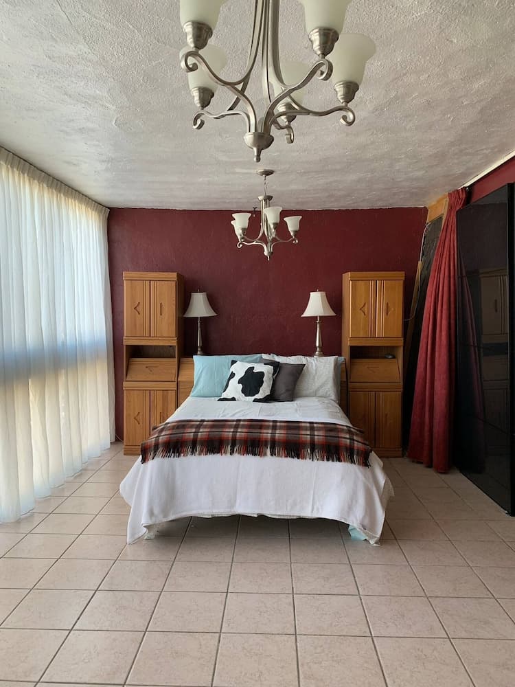 Stunning Flat With City View - M M B Tourista