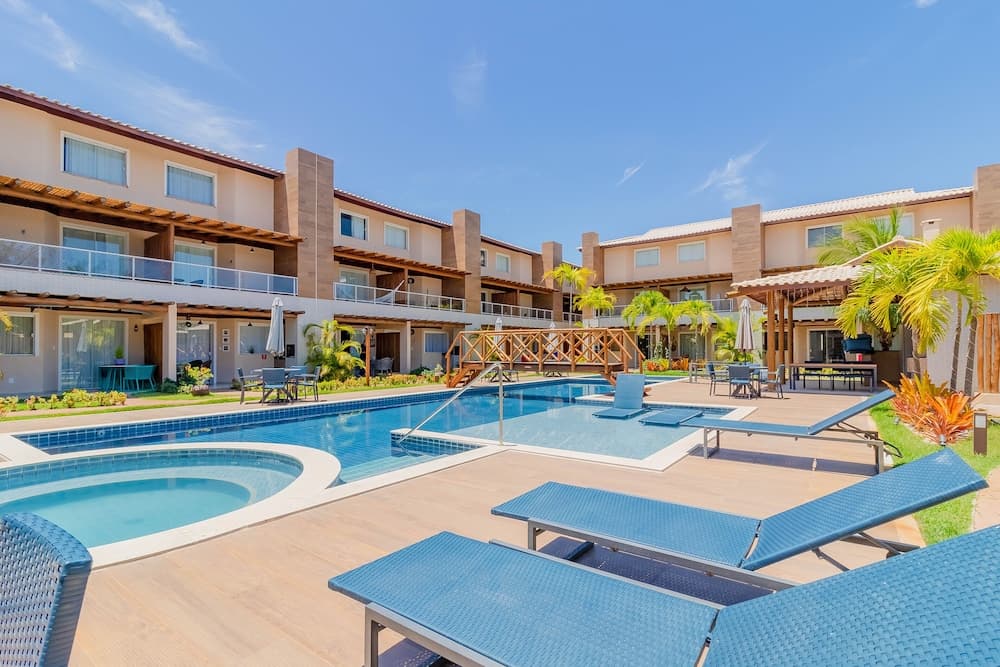 IT32 Triplex 4 Suítes a 100m da Praia