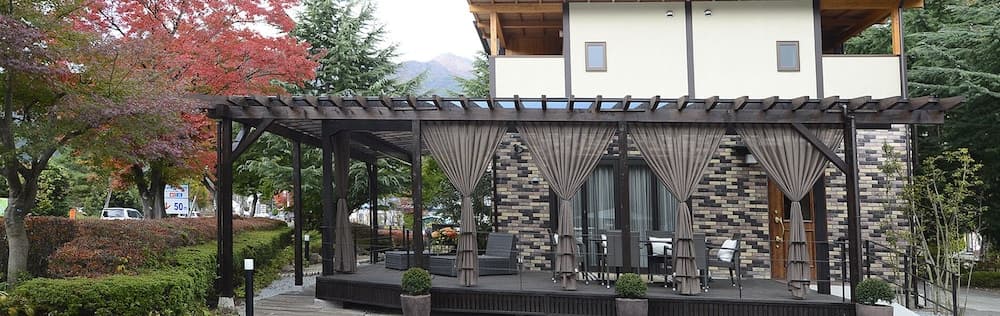 HOTORI no TERRACE BAN