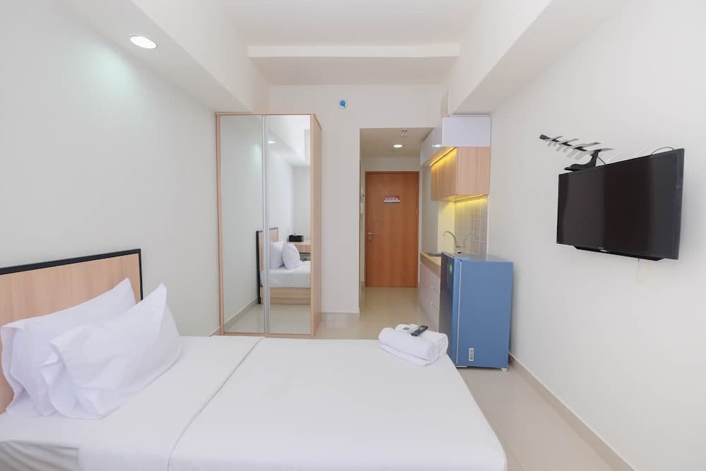 Pleasurable Studio at Evenciio Apartment near Campus Area