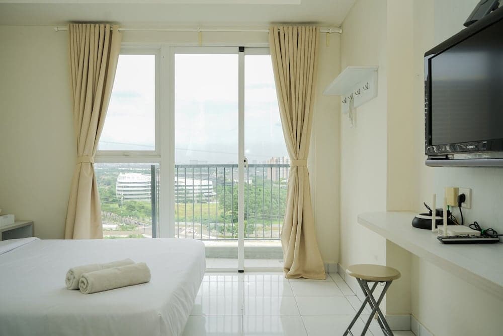 Cozy and Comfortable Studio at Casa de Parco Apartment