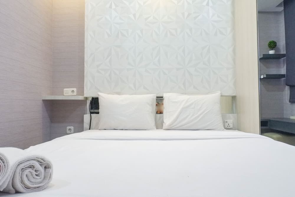 Stylish Studio Apartment Connected to Ciputra World Mall at The Vertu