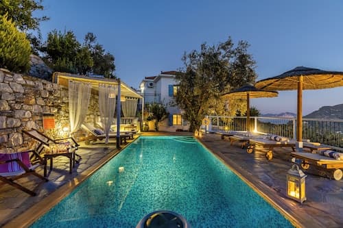 Villa Avaton With Magnificent sea View and Skopelos Town