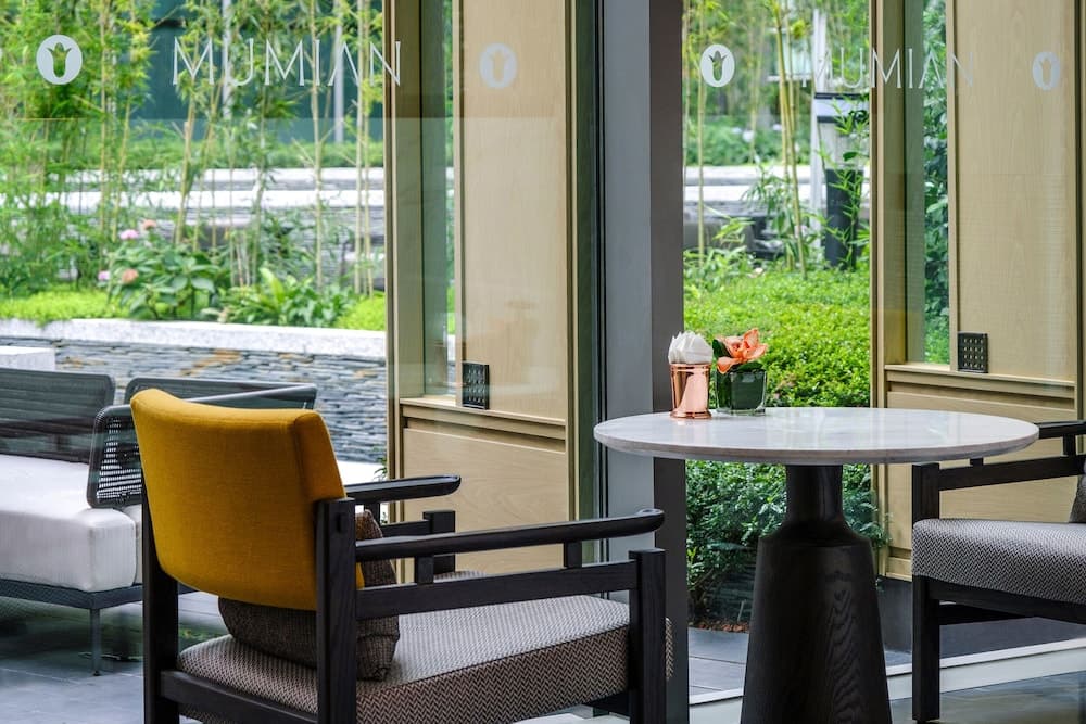 Lobi dinlenme salonu