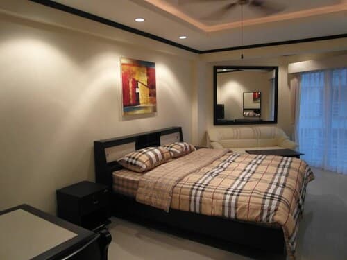 Jomtien Beach Condominium A2 F12 R34