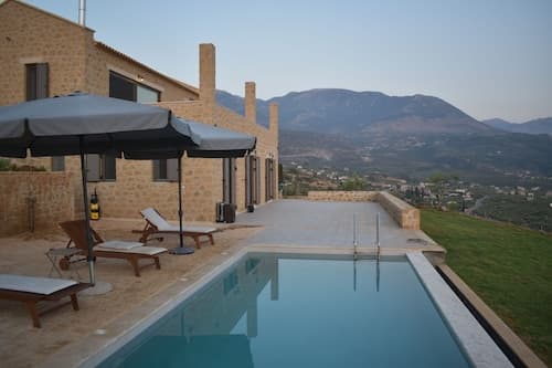 Luxury Villa With Private Pool Kika Residences