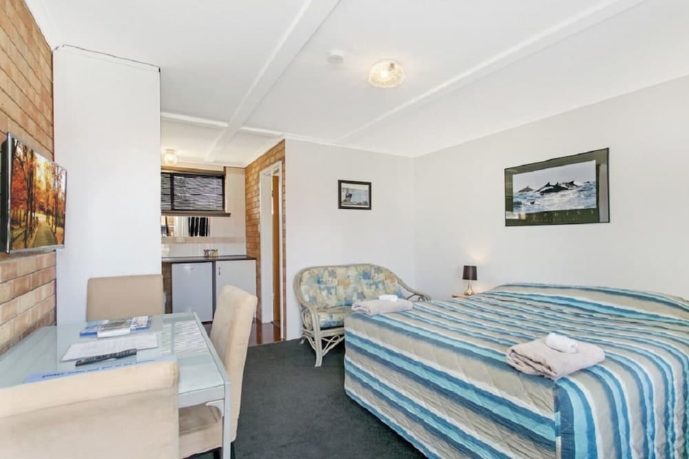 Ocean Crest Motel
