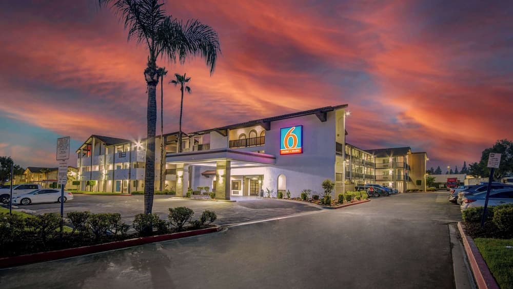 Studio 6 Ontario, Ca - Convention Center - Airport