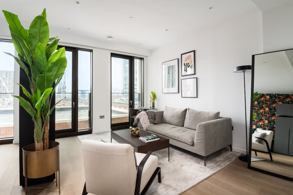 Immaculate New Studio Apartment in Canary Wharf