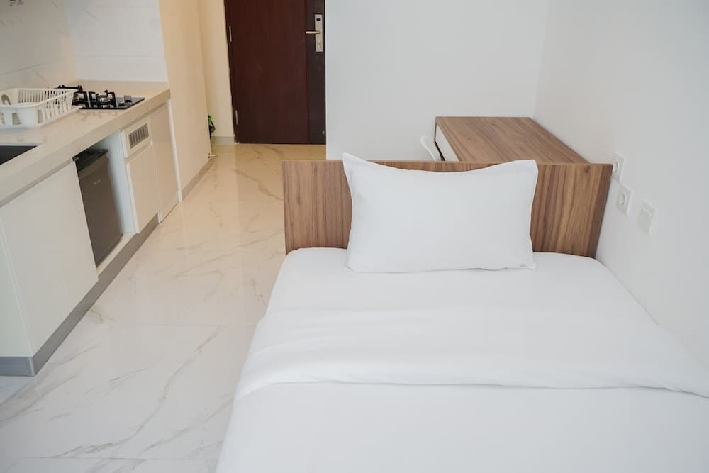 Nice And Elegant Studio Apartment At Sky House Bsd Near Aeon Mall