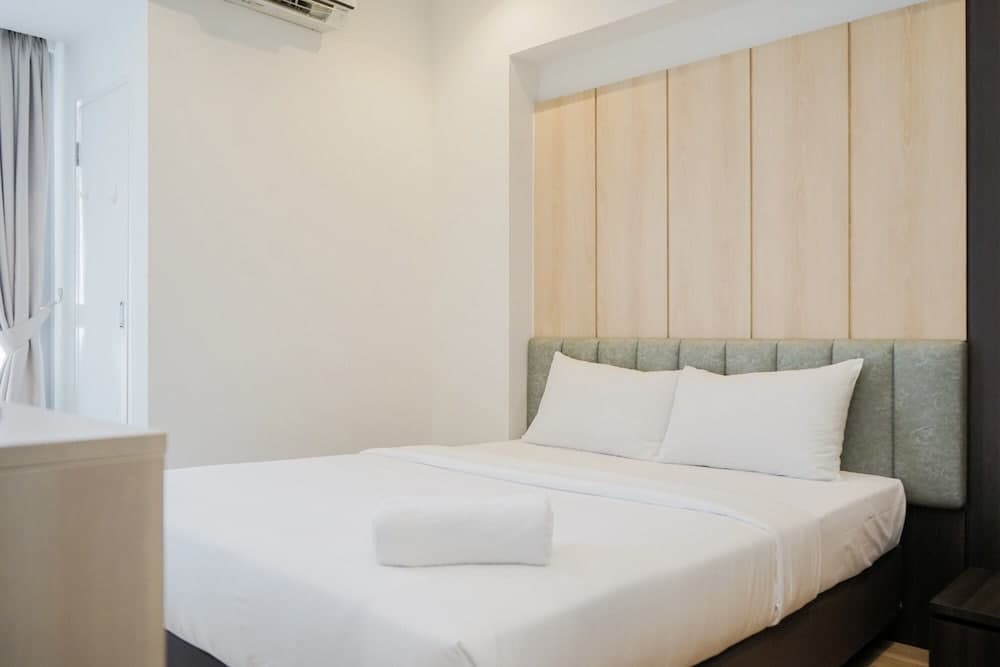 Spacious And Comfy 1Br Apartment At Branz Bsd City