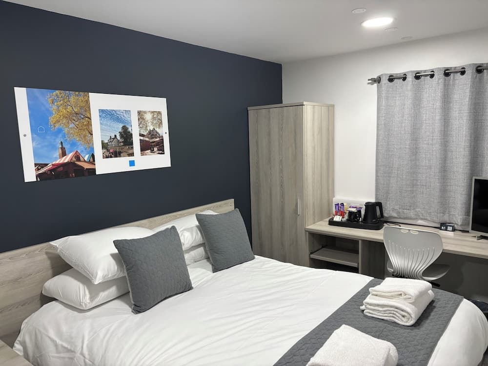 Broadview Hotel
