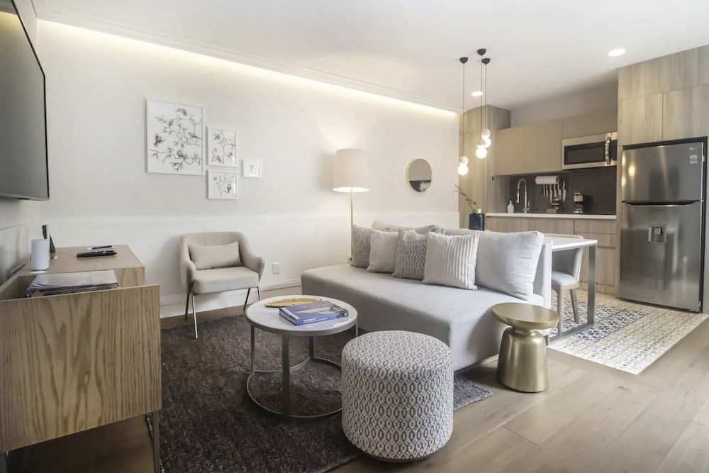 Casa Cleo Boutique Stays by Viadora