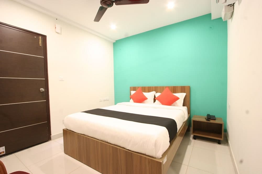 PPH Living Nagavara Lake Sai Inn