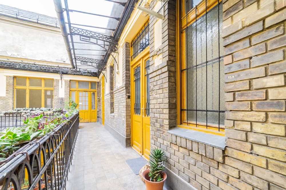 Real Apartments Anker II