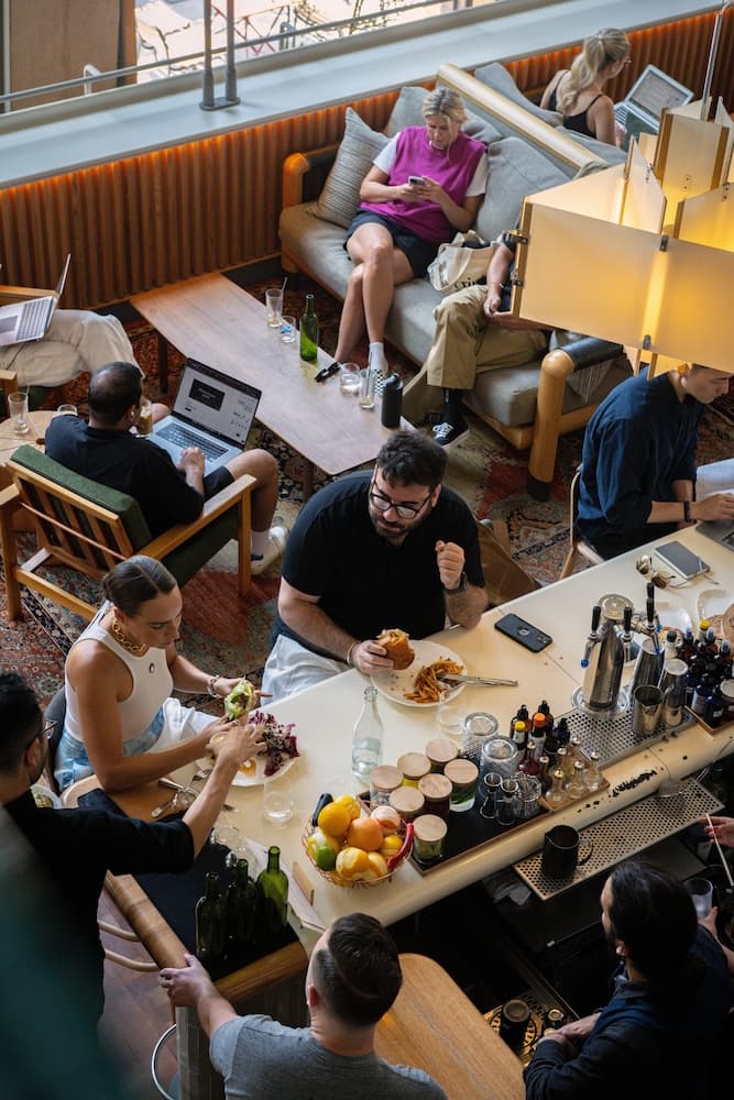 Lobi dinlenme salonu