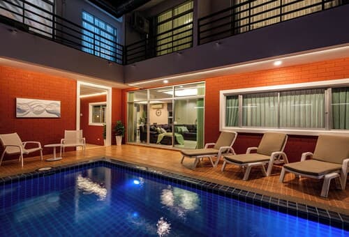 T.W. Marina Pool Villa Pattaya