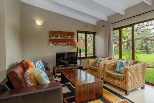 San Lameer Villa Rentals 3215