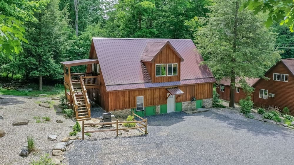 Cottage at Slope's Edge