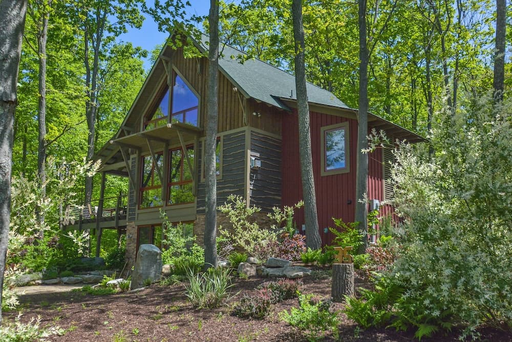 Livin' Lodge