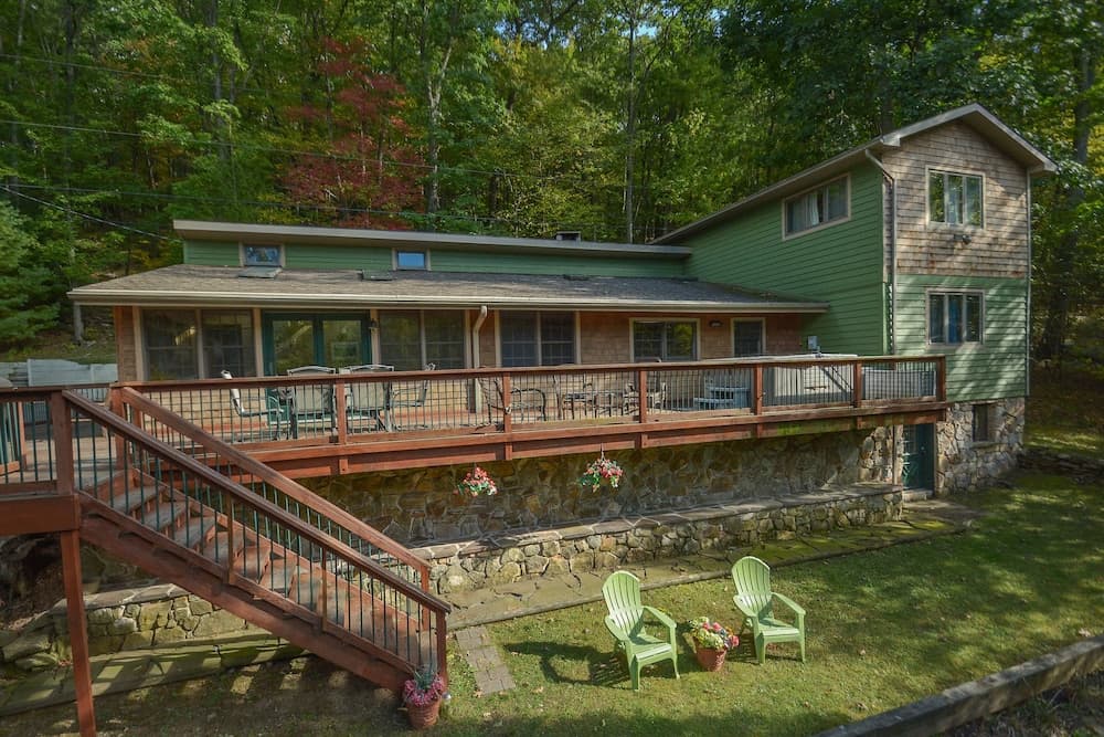 Oakleaf Lodge