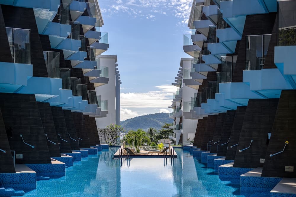 The Beachfront Hotel Phuket