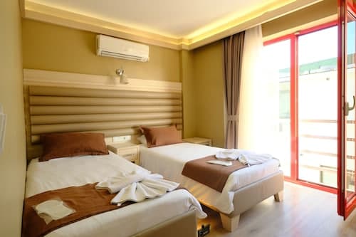 Al Khaleej Hotel