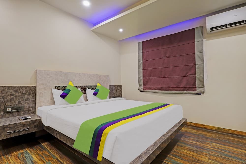 Itsy Hotels Ransu Residency