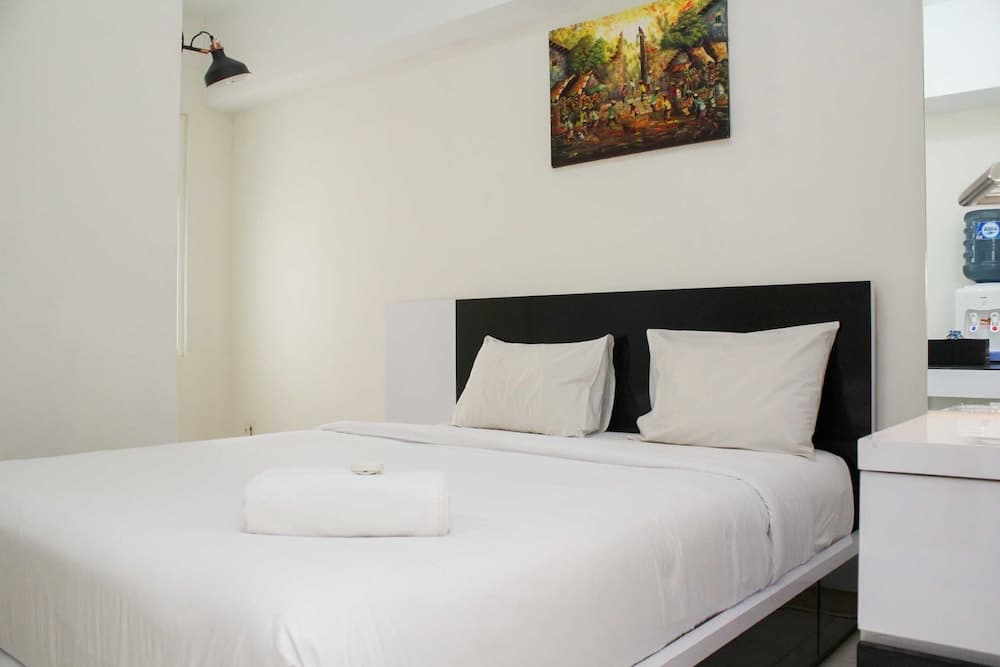 Comfort 2BR at Springlake Summarecon Bekasi Apartment
