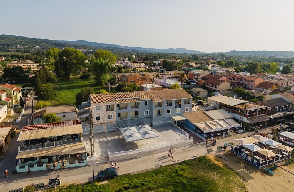 Aqua Luxury Suites Roda