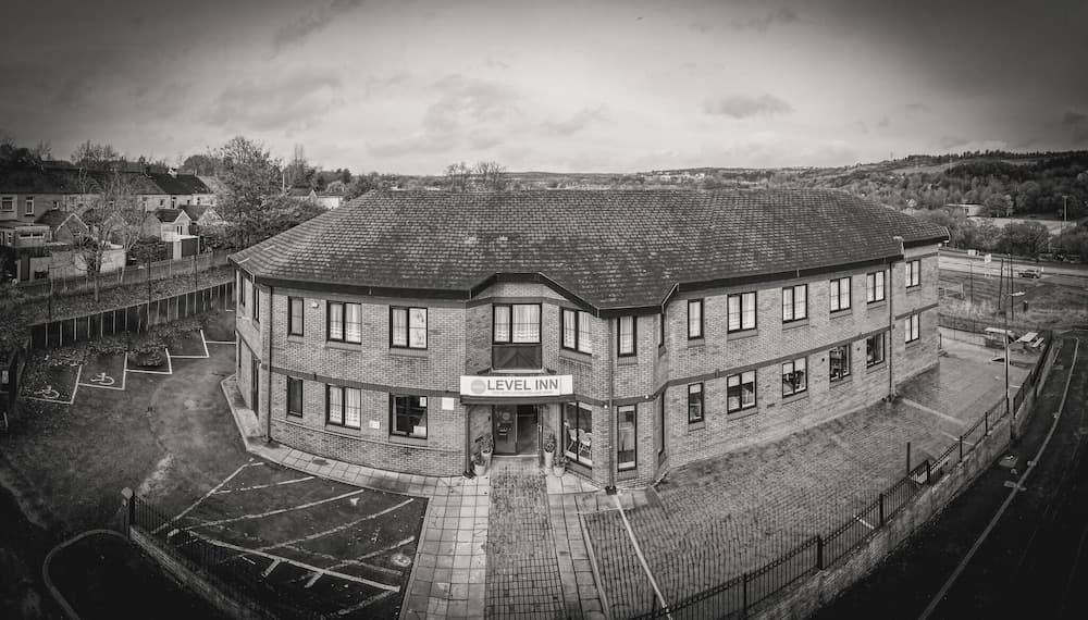 Level Inn