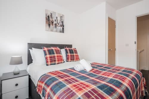 Beautiful 3-bed Apartment in Romford