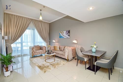 MRNE - Spacious furnished apartment