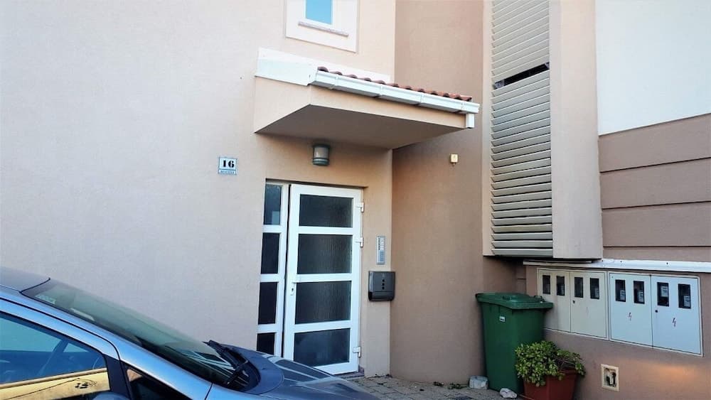 Lily apartment