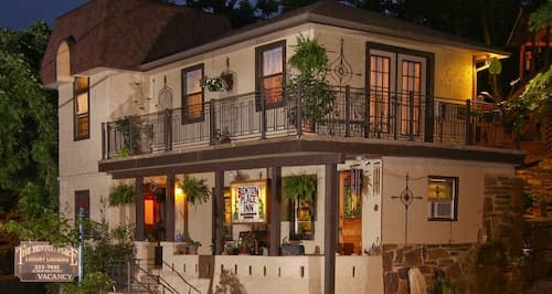 BENTON PLACE INN