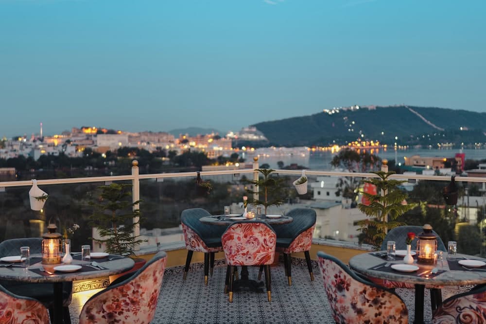 The Chronicles - Near the Lake Pichola Udaipur