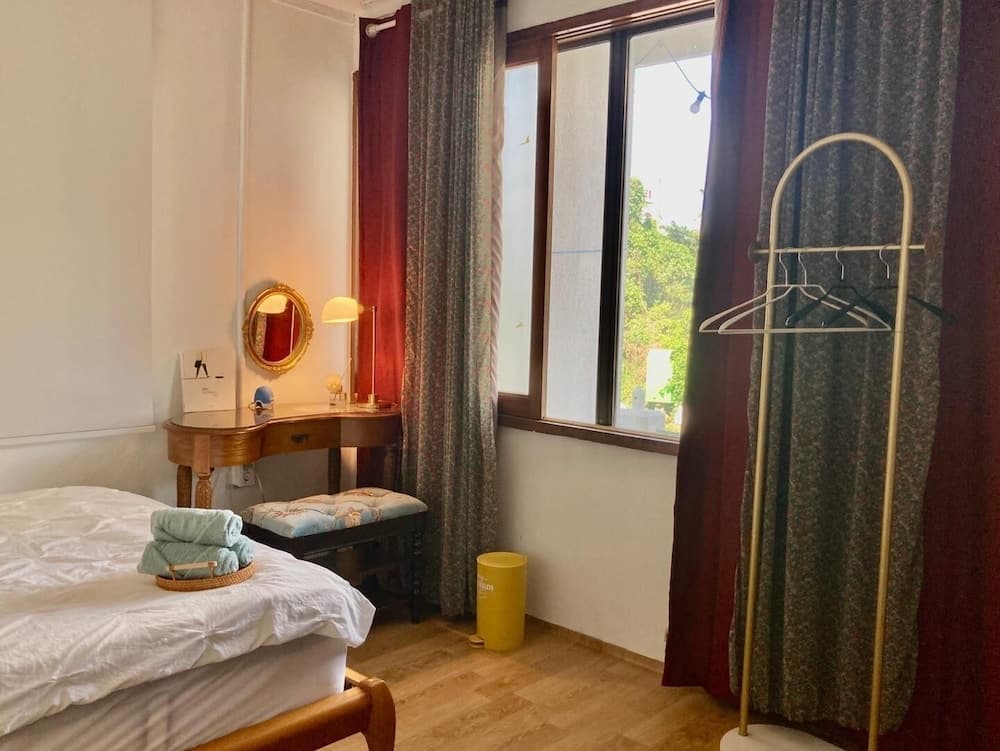 Jeju Gongwoodang Pension