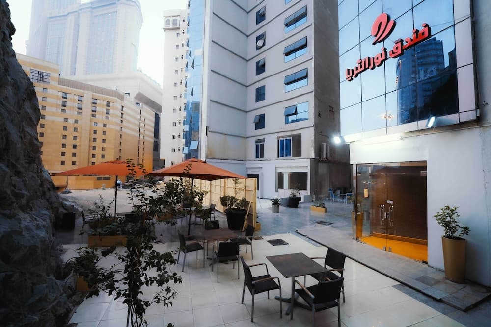 Nour Al Thuria Hotel