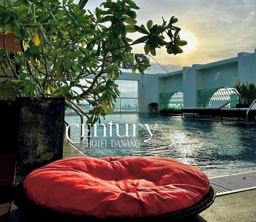 Century Hotel