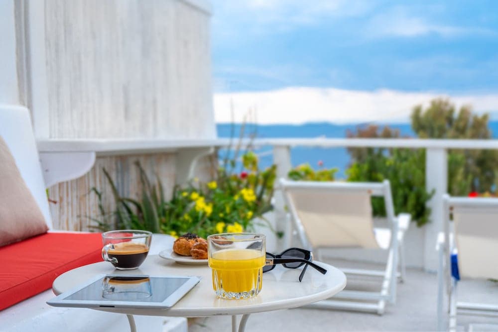 Bella View Mykonos Town Suites