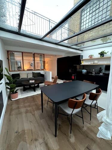 Design Led 1 bed in Cosmopolitan Queens Park