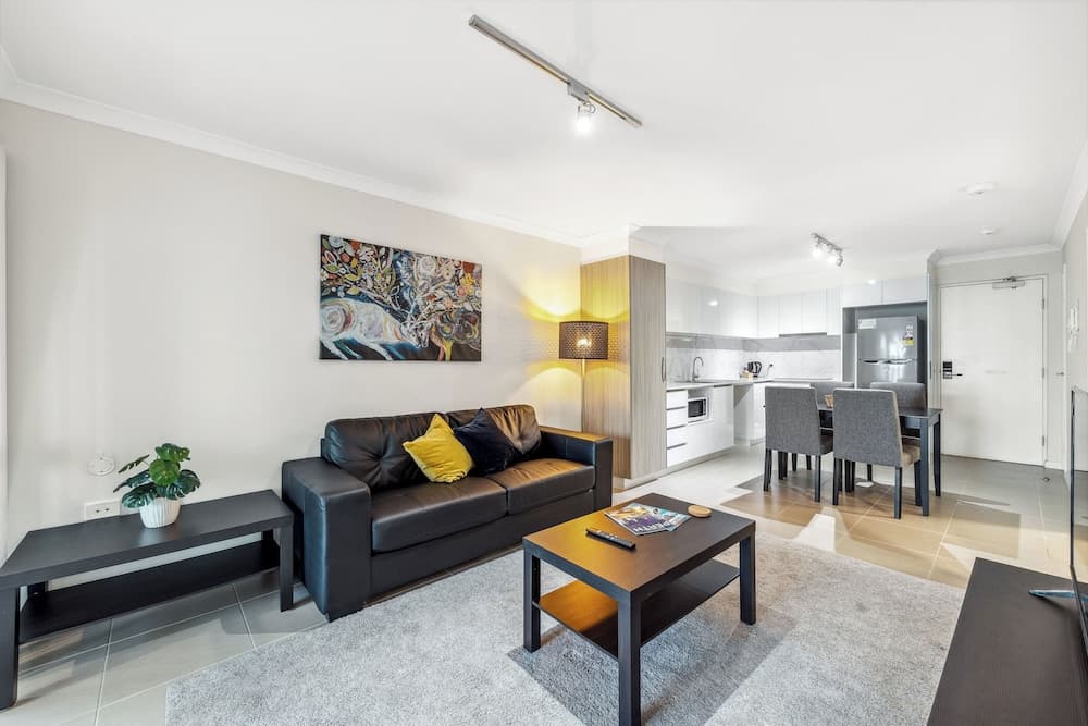 Yaran Suites