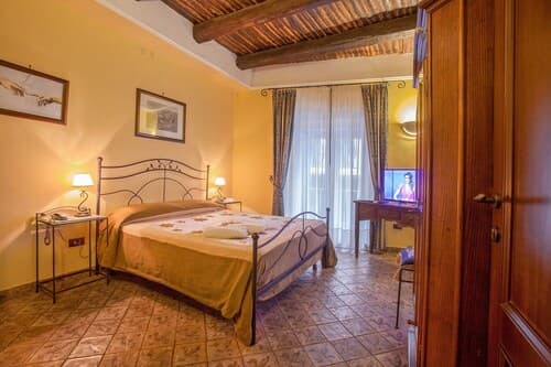 Alloggio dei Vassalli, In the Heart of the Historic Center
