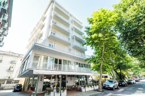 Hotel Aiglon
