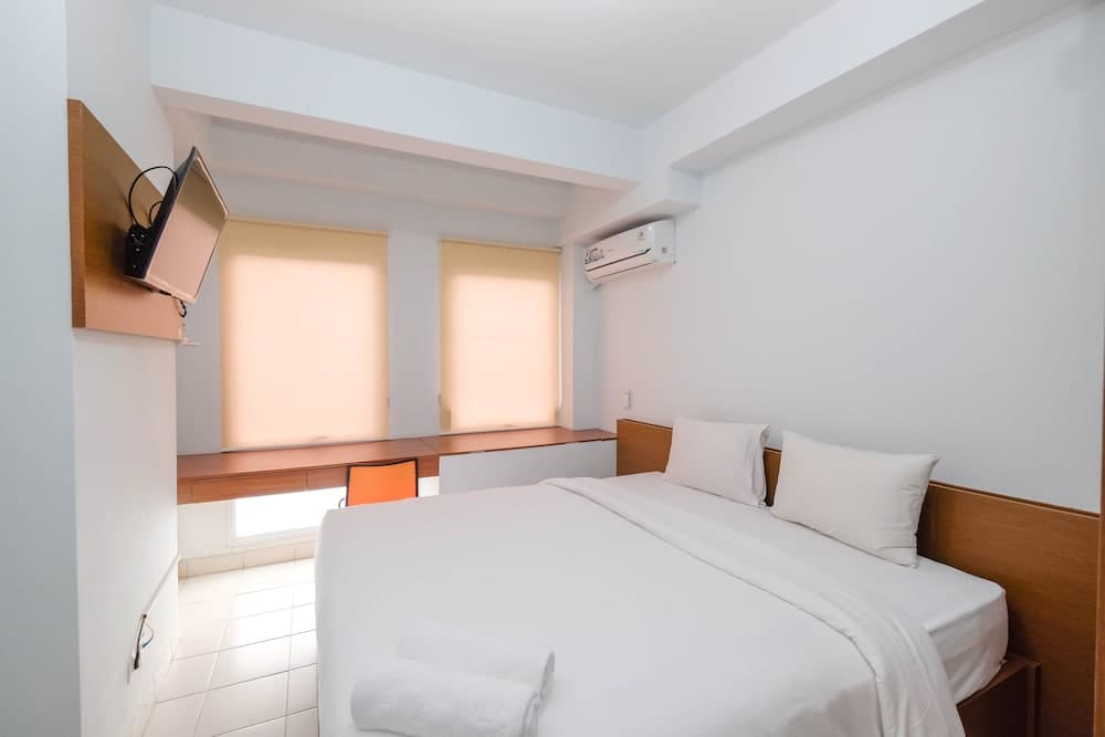 Luxurious Studio At Patraland Urbano Apartment