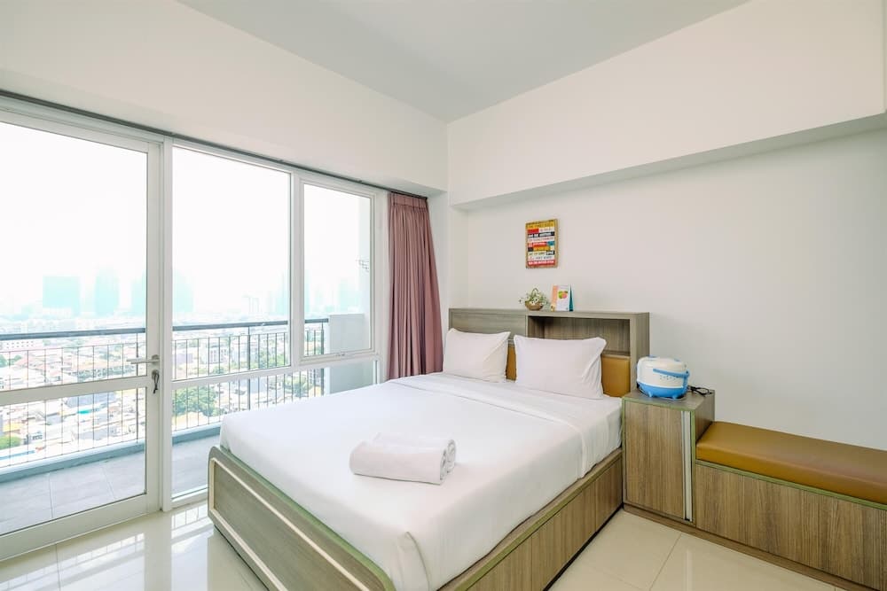 Stunning Studio Apartment At Ambassade Residences