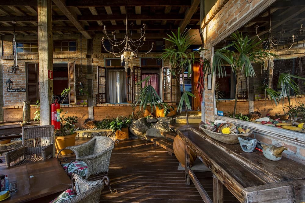 Pousada Encanto das Aguas