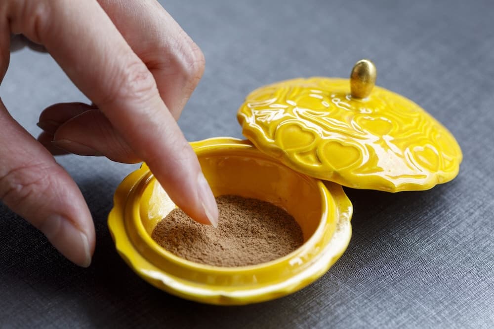 Lobi dinlenme salonu