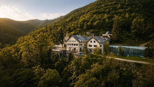 Angelats Hotel